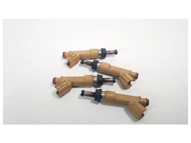 Vstřikovač 23250-0T030 Toyota Prius+ (ZVW40) pro benzínový / Электричество motor 1.8 2ZR-FXE