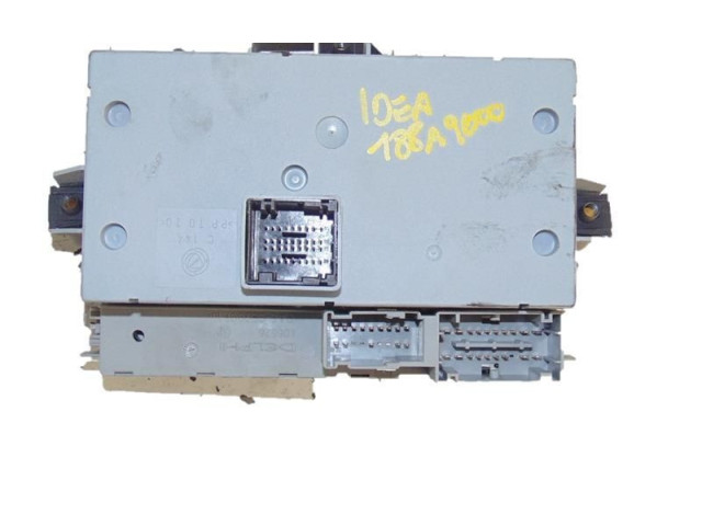 Блок предохранителей 51799306   Fiat Idea    