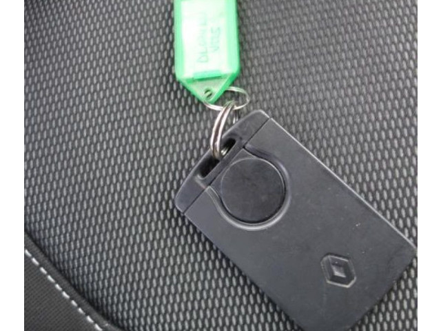 Блок АБС 476606853R Renault Clio IV 2012 - года