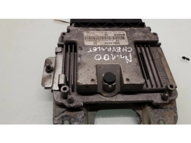 Блок управления двигателя 96814450, 0281013629   Chevrolet Epica