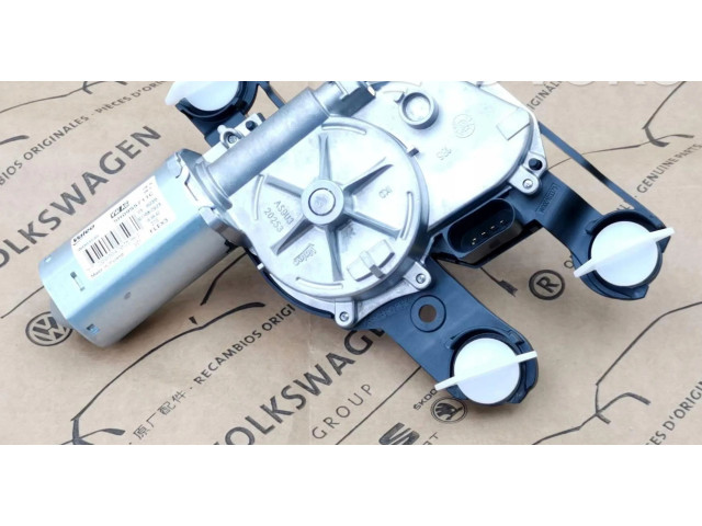 Моторчик заднего дворника 5H0955711C    Skoda Kodiaq