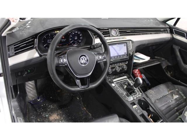 Блок подушек безопасности 3G1819389B   Volkswagen PASSAT B8