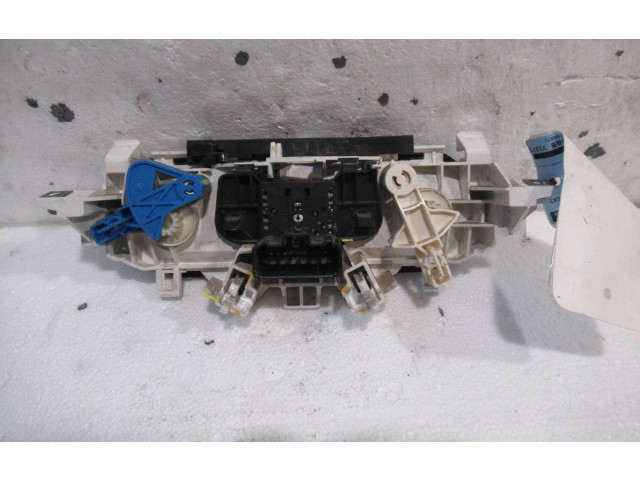 Блок управления климат-контролем 69837002   Renault Twingo II