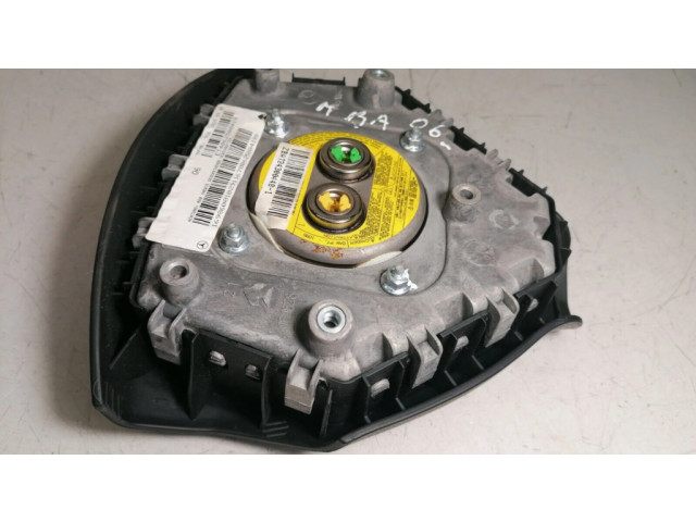 Подушка безопасности водителя A16986001029 Mercedes-Benz A W169