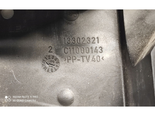 Pojistková skříňka 13302321 Opel Zafira C 2012