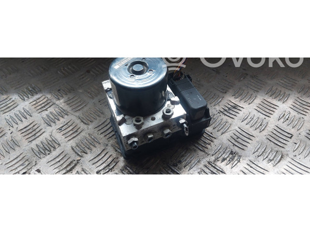 Блок АБС AV612C405CB, P31317378   Volvo  C30  2010 - 2013 года