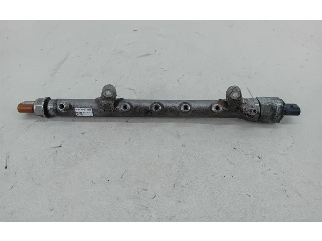 Топливная рампа Volkswagen Golf VI для двигателя CAYC