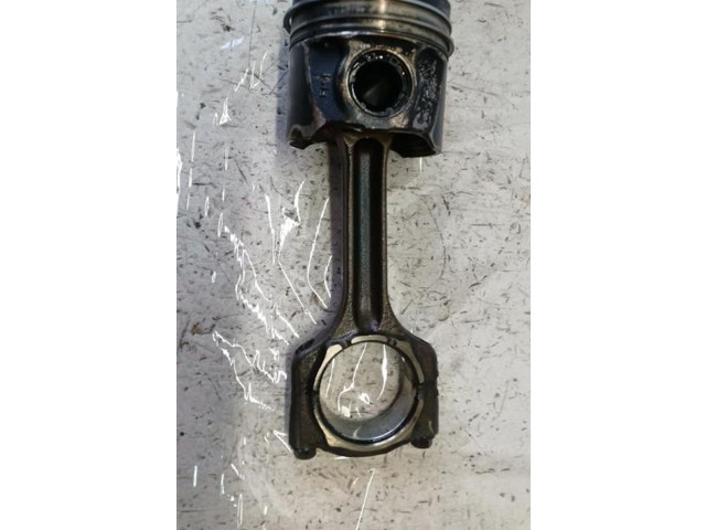 Píst 55281124, 55271838 Alfa Romeo Stelvio