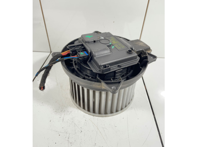 Вентилятор печки    A1648350207, 77370806   Mercedes-Benz ML W164