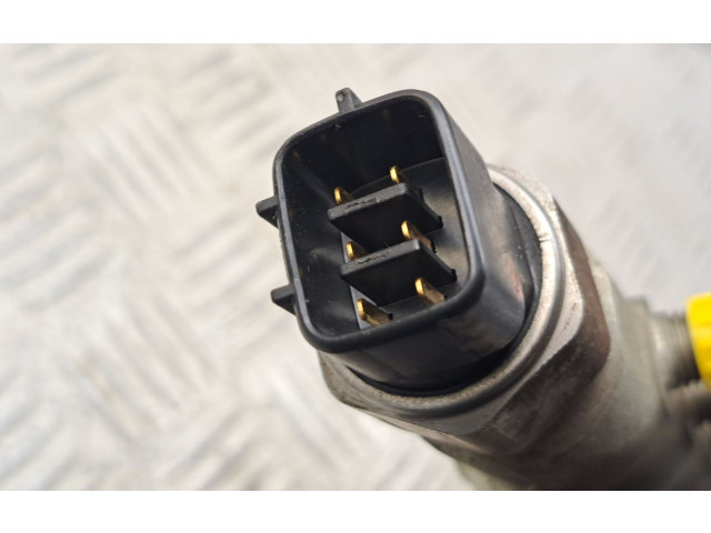 Vstřikovací lišta 238100R020, CJ009516 Toyota Auris 150 2ADFHV