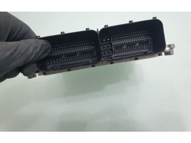 Блок управления двигателя 391992U100, 9001230175KA   KIA Ceed