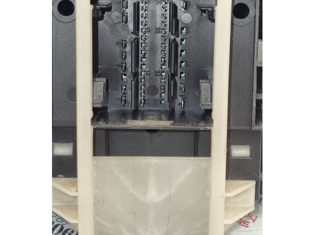 Блок комфорта 5Q0937086AK Skoda Octavia Mk3 (5E)