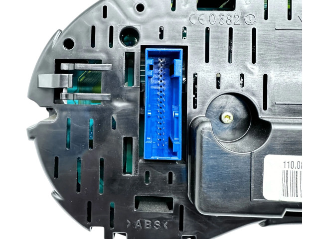 Панель приборов 8P0920930J   Audi A3 S3 8P       