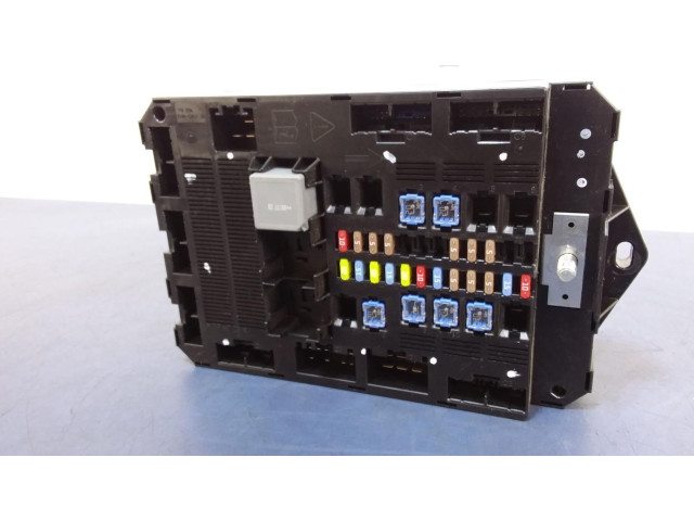 Блок предохранителей 8X2T-14B476-AD Jaguar XF X250