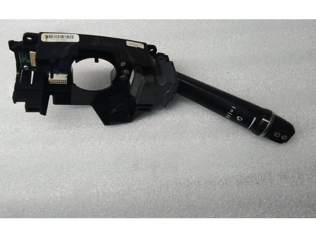 Ручка стеклоочистителей 30739217, 06W25D Volvo XC90