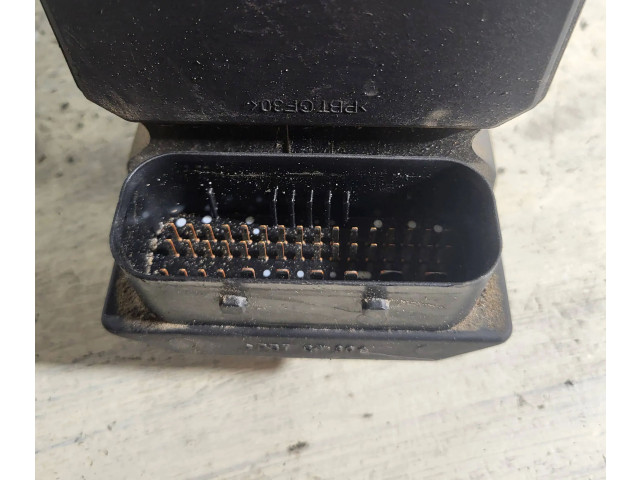 Jednotka ABS 0265225124 Volkswagen PASSAT B5.5 2002