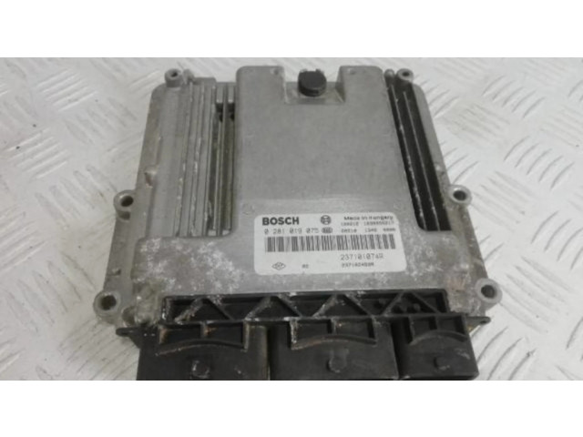Řídící jednotka 237101074R, 0281019075 Renault Megane III 2009