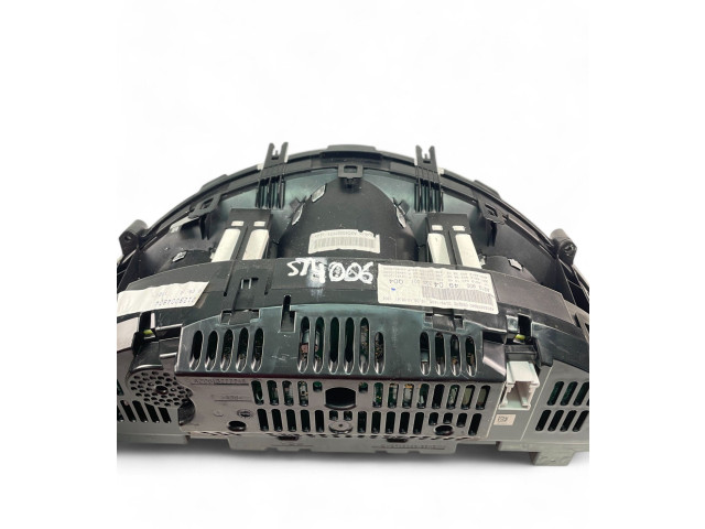 Přístrojová deska Mercedes-Benz E C207 W207 2011 A2129004904