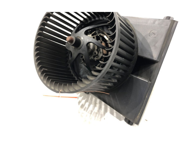 Вентилятор печки       Volkswagen Bora