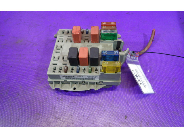 Блок предохранителей  46760247, 46760247   Renault Clio II    