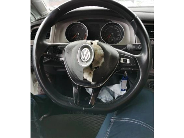 Руль Volkswagen Golf VII 2013 - 2019 года