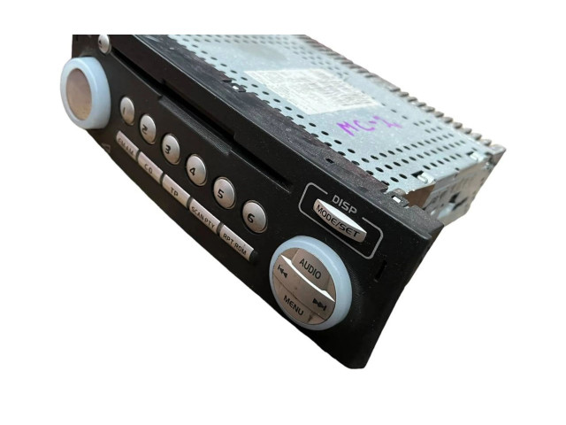 Радио/ проигрыватель CD/DVD / навигация MR587702HB Mitsubishi Colt