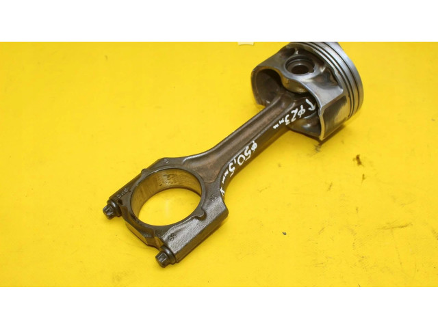  Поршень с шатуном  06KAA  Audi A6 C7  