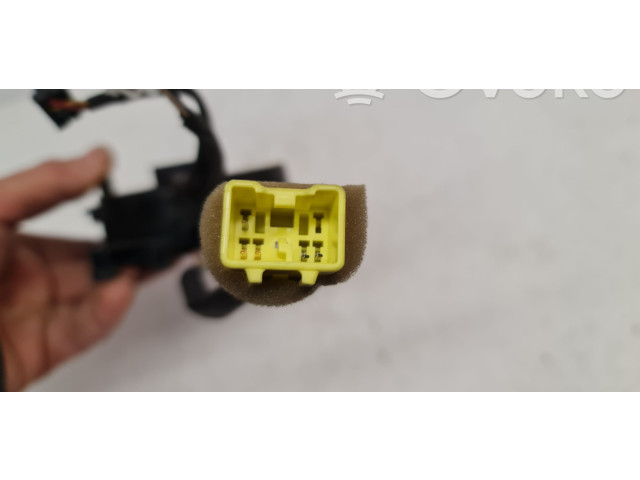 Форсунка Nissan Almera N16