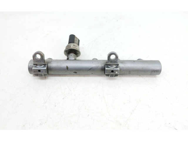 Vstřikovací lišta 059130089AB, 059130758E Audi Q7 4L