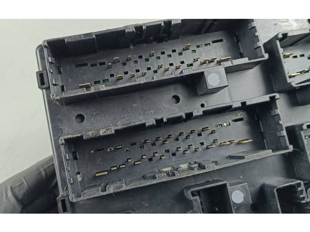   Pojistková skříňka P68243257AB, 16238CF15176N   Dodge VAN RAM 2018