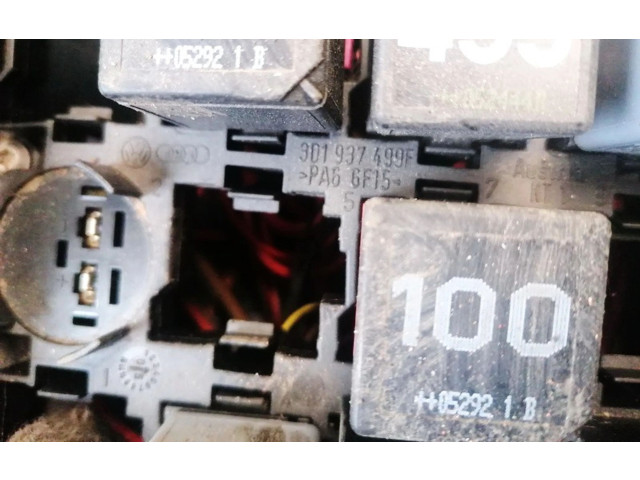 Блок предохранителей 3D1937499F Volkswagen Phaeton