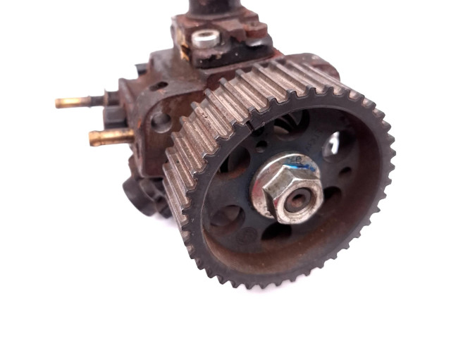 Топливный насос