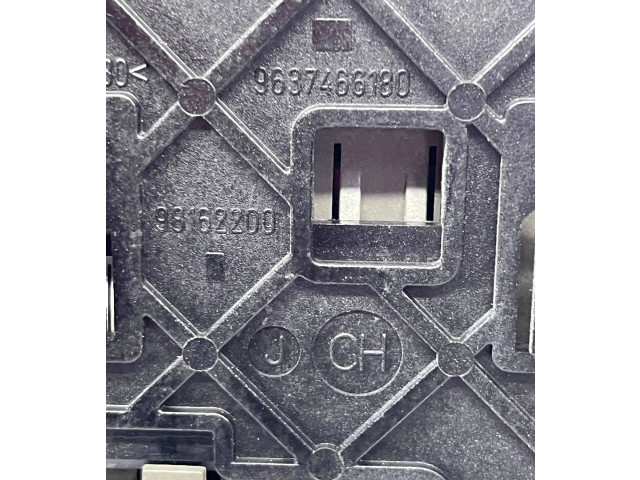 Pojistková skříňka 9645439480 Peugeot 807 2004