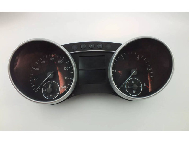 Панель приборов A1645403447   Mercedes-Benz GL X164       