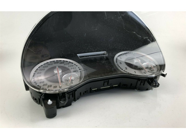 Přístrojová deska Mercedes-Benz A W176 2014 A1769008901, H2179