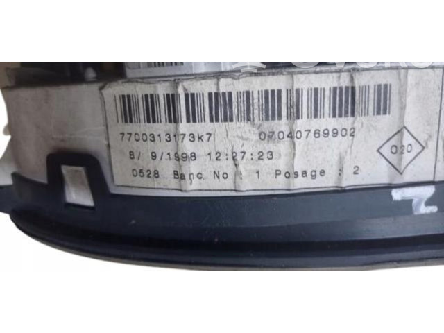 Přístrojová deska Renault Kangoo I 2000 7700313173