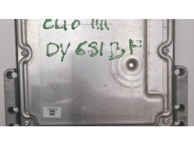 Řídící jednotka 237106319R, 237107476R Renault Clio IV 2016