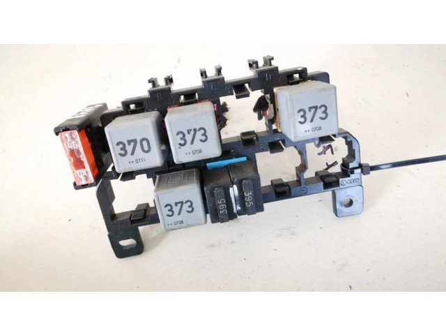 Блок предохранителей 4f0937503 Audi A6 S6 C6 4F