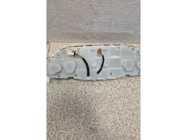 Панель приборов E137HWH2, E137SWLL1100   Peugeot 2008 I       