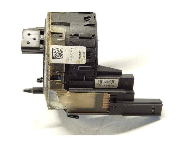 Подушка безопасности водителя 4E0953541 Audi A4 Allroad