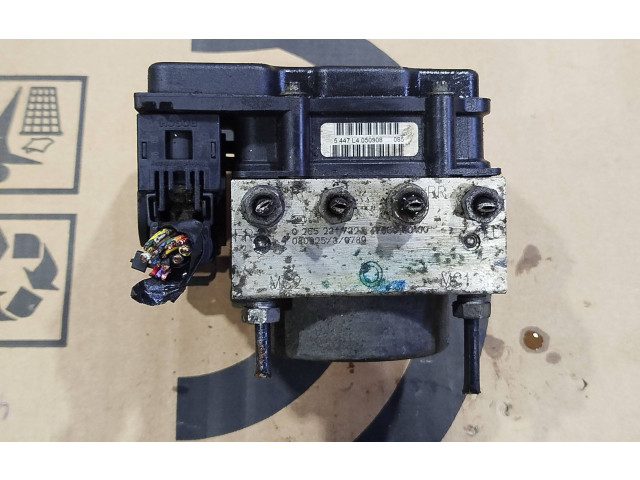 Блок АБС 0265231732, 0265800518 Nissan Note (E11) 2006 - 2014 года