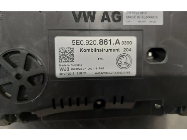 Панель приборов 5E0920861A Skoda Octavia Mk3 (5E)