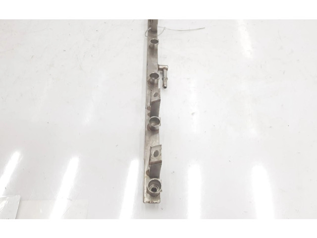 Vstřikovací lišta 7542541, 13537542541 BMW 3 E92 E93 N52B25A