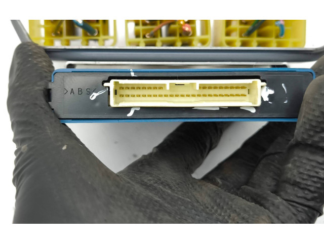 Блок управления 896180F020, MB1238009021   Toyota Corolla Verso AR10