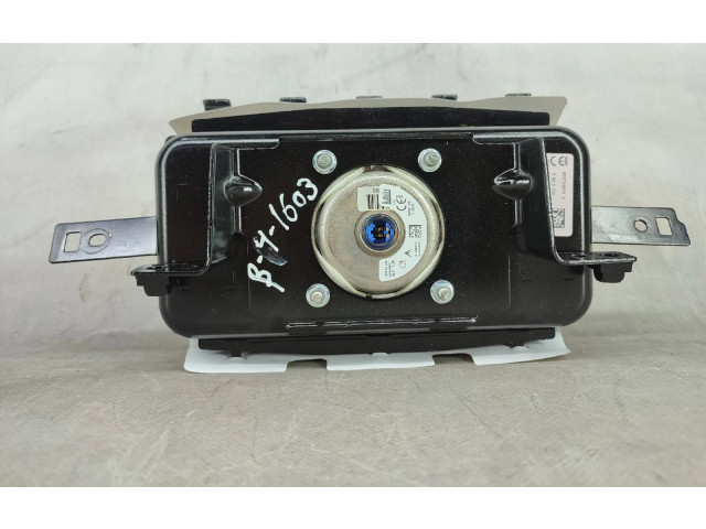 Дисплей    623704500E, 985253411R   Renault Captur