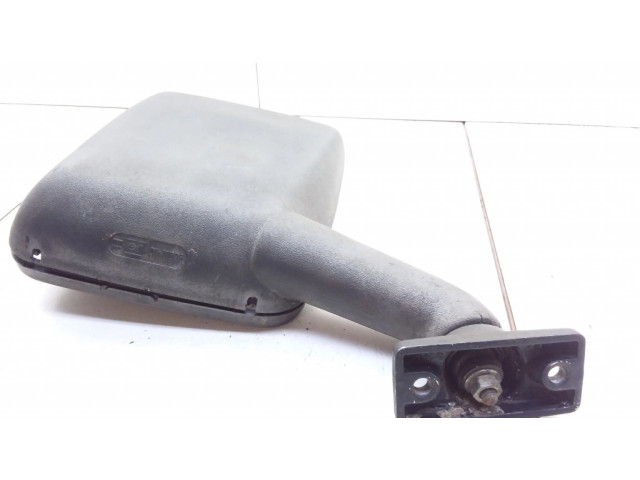 Пластиковая отделка зеркала