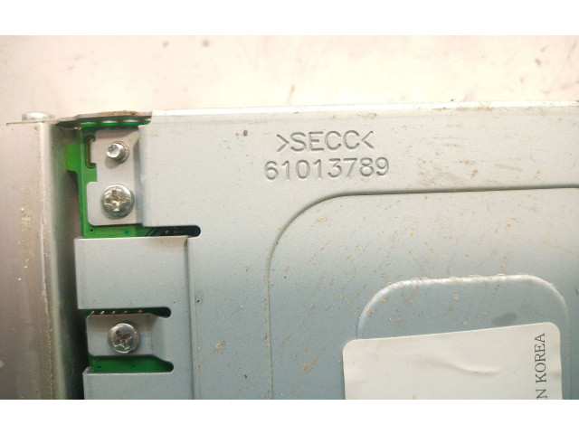 Радио/ проигрыватель CD/DVD / навигация 61013789, 61013789 KIA Sorento