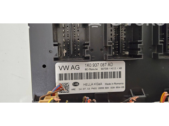 Блок комфорта 1K0937087AD Skoda Octavia Mk2 (1Z)