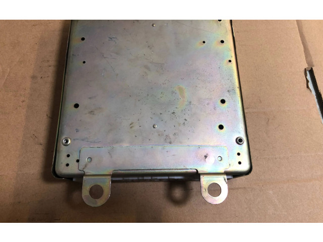 Блок управления двигателя MD330704 Mitsubishi Colt