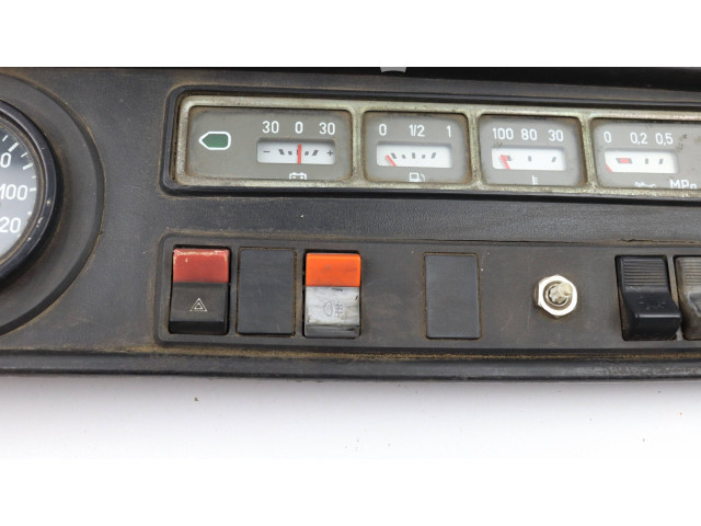 Панель приборов FSO Polonez